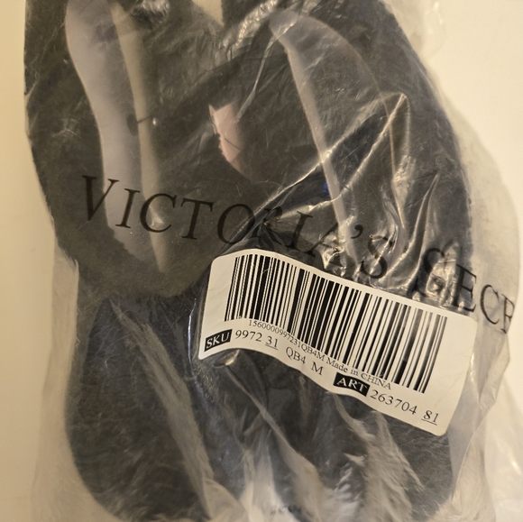Victoria Secret Slippers Booties - Picture 9 of 13